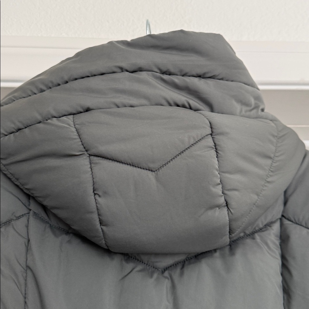 Bernardo Women's Puffer Jacket - Dark Gray Size Large NWT - Picture 12 of 17